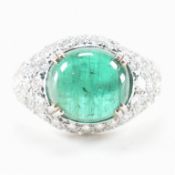 18CT WHITE GOLD EMERALD & DIAMOND DOME RING
