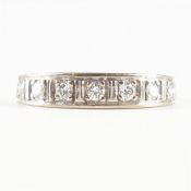 18CT WHITE GOLD & DIAMOND SEVEN STONE HALF ETERNITY RING