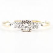 VINTAGE 18CT GOLD & DIAMOND ENGAGEMENT RING