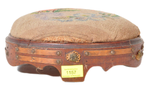 19TH CENTURY VICTORIAN NEEDLE WORK LOW FOOTSTOOL