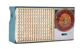 VINTAGE 1960S PYE PORTABLE PLASTIC RADIO