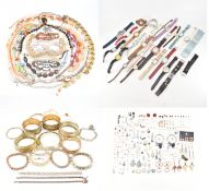 COLLECTION OF ASSORTED COSTUME JEWELLERY