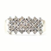 HALLMARKED 9CT GOLD & DIAMOND CLUSTER RING