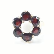 HALLMARKED 9CT GOLD GARNET & OPAL CLUSTER RING
