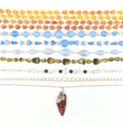 COLLECTION OF ASSORTED VINTAGE & LATER NECKLACES