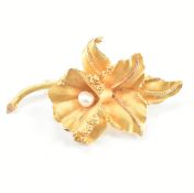 HALLMARKED 18CT GOLD & PEARL BROOCH PIN