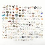 COLLECTION OF ASSORTED COSTUME JEWELLERY RINGS