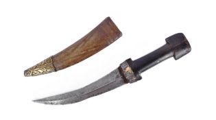 19TH CENTURY IRAQ JAMBIYA DAGGER