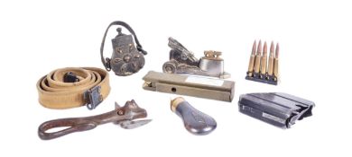 COLLECTION OF ASSORTED BRITISH MILITARIA