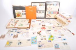 COLLECTION OF FLIGHT AERONAUTICAL AIRCRAFT FIRST DAY COVERS