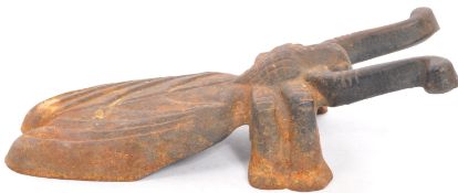 20TH CENTURY BEETLE CAST IRON BOOT REMOVER