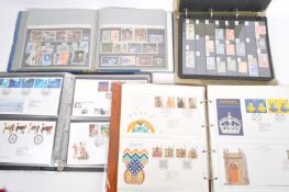 COLLECTION OF BRITISH & FOREIGN STAMPS