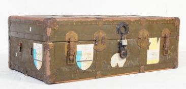 VINTAGE 20TH CENTURY STEAMER TRAVEL TRUNK