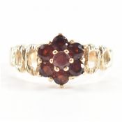 HALLMARKED 9CT GOLD & GARNET CLUSTER RING