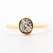 18CT GOLD & DIAMOND SOLITAIRE RING