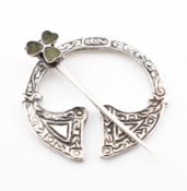 STERLING SILVER PENANNULAR BROOCH PIN