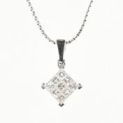 HALLMARKED 18CT WHITE GOLD & DIAMOND NECKLACE PENDANT & CHAIN