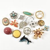 COLLECTION OF VINTAGE COSTUME JEWELLERY BROOCH PINS