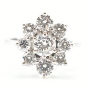 18CT WHITE GOLD & DIAMOND CLUSTER RING