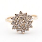 HALLMARKED 9CT GOLD & WHITE STONE CLUSTER RING