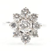 18CT WHITE GOLD & DIAMOND CLUSTER RING