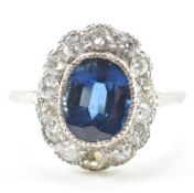 SAPPHIRE & DIAMOND CLUSTER RING