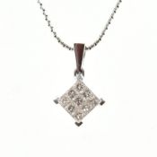 HALLMARKED 18CT WHITE GOLD & DIAMOND NECKLACE PENDANT & CHAIN