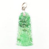 9CT GOLD & JADE PENDANT.