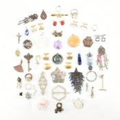 COLLECTION OF ASSORTED COSTUME JEWELLERY