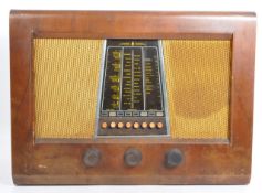 A RETRO VINTAGE BUSH PB22 PB.22 MAHOGANY VALVE RADIO