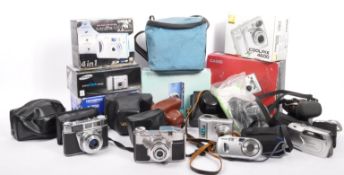 COLLECTION OF 20TH CENTURY CAMERAS - SOME WITH BOXES