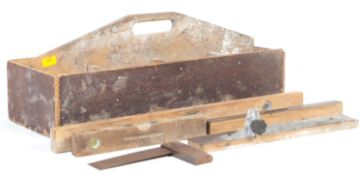 19TH CENTURY VICTORIAN ERA PINE WOODEN TRUG