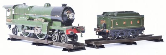 MODEL RAILWAY - HORNBY O GAUGE CLOCKWORK FLYING SCOTSMAN LOCO