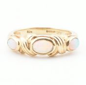HALLMARKED 9CT GOLD & OPAL THREE STONE RING