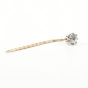 ANTIQUE DIAMOND & YELLOW METAL STICK PIN