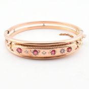 GOLD GARNET PASTE & DIAMOND BANGLE