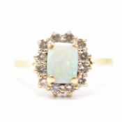 HALLMARKED 18CT GOLD OPAL & DIAMOND CLUSTER RING
