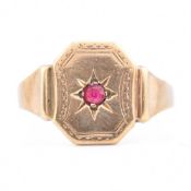 VINTAGE 9CT GOLD & RUBY SIGNET RING