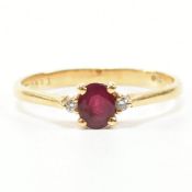 VINTAGE 18CT GOLD RUBY & DIAMOND RING
