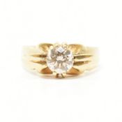 VINTAGE DIAMOND & YELLOW METAL SOLITAIRE RING