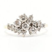 VINTAGE 18CT GOLD & DIAMOND CLUSTER RING