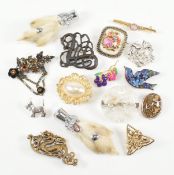 COLLECTION OF ASSORTED VINTAGE & LATER BROOCH PINS