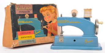 VINTAGE 1950'S VULCAN JUNIOR CHILD'S SEWING MACHINE