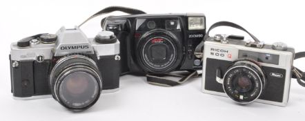 COLLECTION OF VINTAGE 20TH CENTURY 35MM CAMERAS