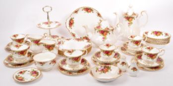 ROYAL ALBERT OLD COUNTRY ROSES TEA SERVICE - SET