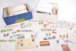 COLLECTION OF PRESENTATION PACKS & FIRST DAY COVERS STAMPS