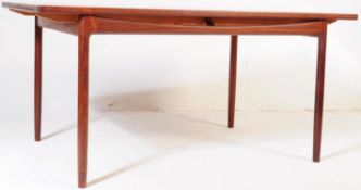 KOFOD LARSEN FOR G-PLAN TEAK WOOD EXTENDING DINING TABLE
