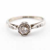 ANTIQUE 18CT WHITE GOLD PLATINUM & DIAMOND SOLITAIRE RING