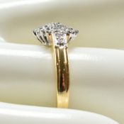 HALLMARKED 18CT GOLD & DIAMOND CLUSTER RING
