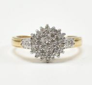 HALLMARKED 18CT GOLD & DIAMOND CLUSTER RING